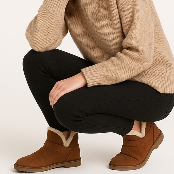 UGG Suede Shearling-Lined Ankle Boots – Size 7.5 - Picture 1 of 8